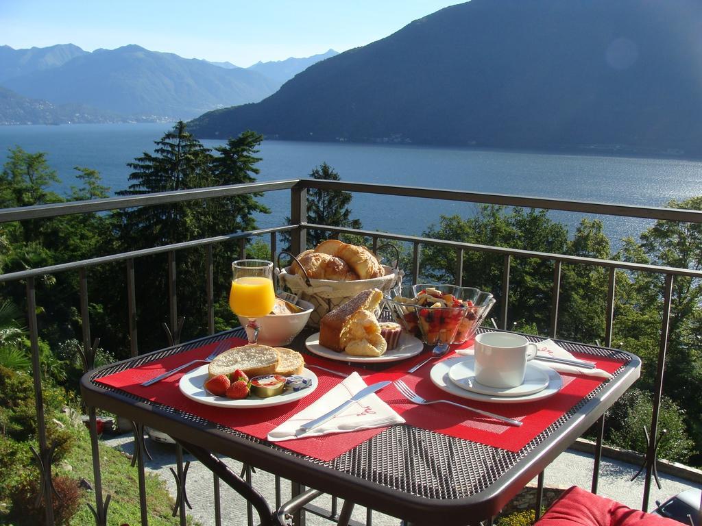 B&B Lago Maggiore Cannobio Bagian luar foto