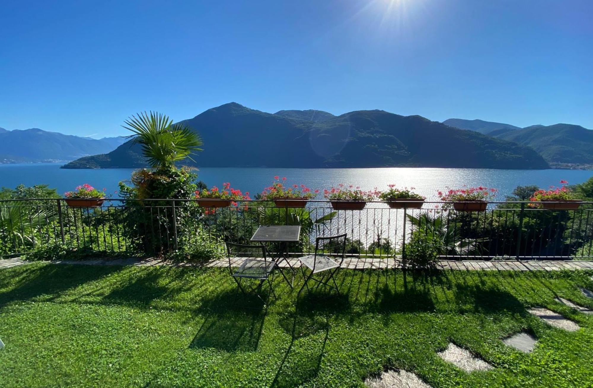 B&B Lago Maggiore Cannobio Bagian luar foto