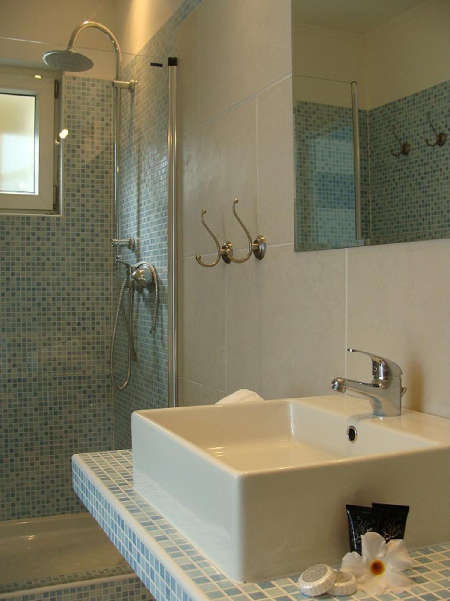 B&B Lago Maggiore Cannobio Ruang foto